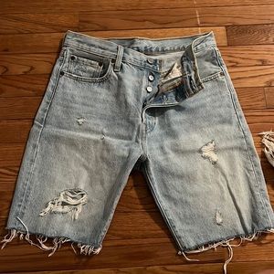 Levi’s denim shorts